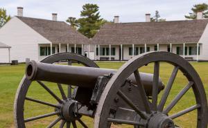 Fort Wilkins State Park canon 