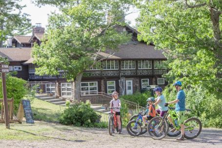 Family Biking at Keweenaw Mountain Lodge 